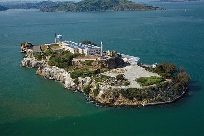 Escape Alcatraz Prison Obby